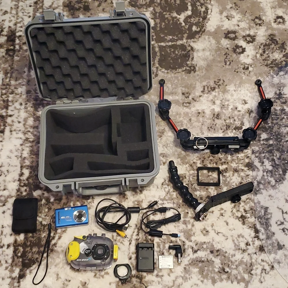 Sea & Sea Underwater Camera Lot